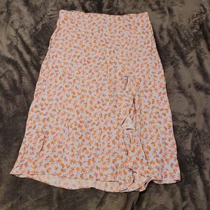 New Look Women's Floral Skirt Ruffle Side Slit Back Zip